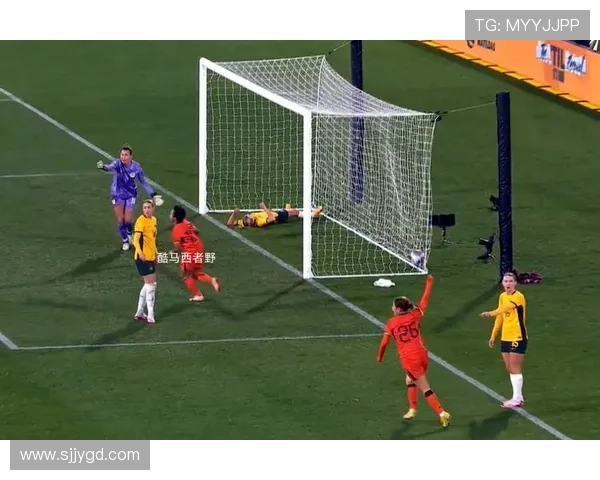 足球报:中国女足本月将战越南与乌兹,米利西奇迎主场首秀 足球报:中国女足本月将战越南与乌兹,米利西奇迎主场首秀